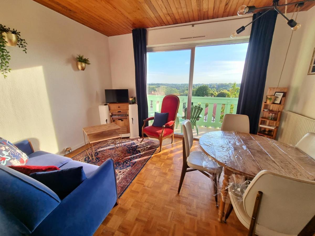 Studio avec superbe vue 5min à pied des Thermes Bagnoles de l'Orne Normandie Exterior foto